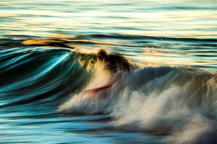 Pan blur, Snapper Rocks